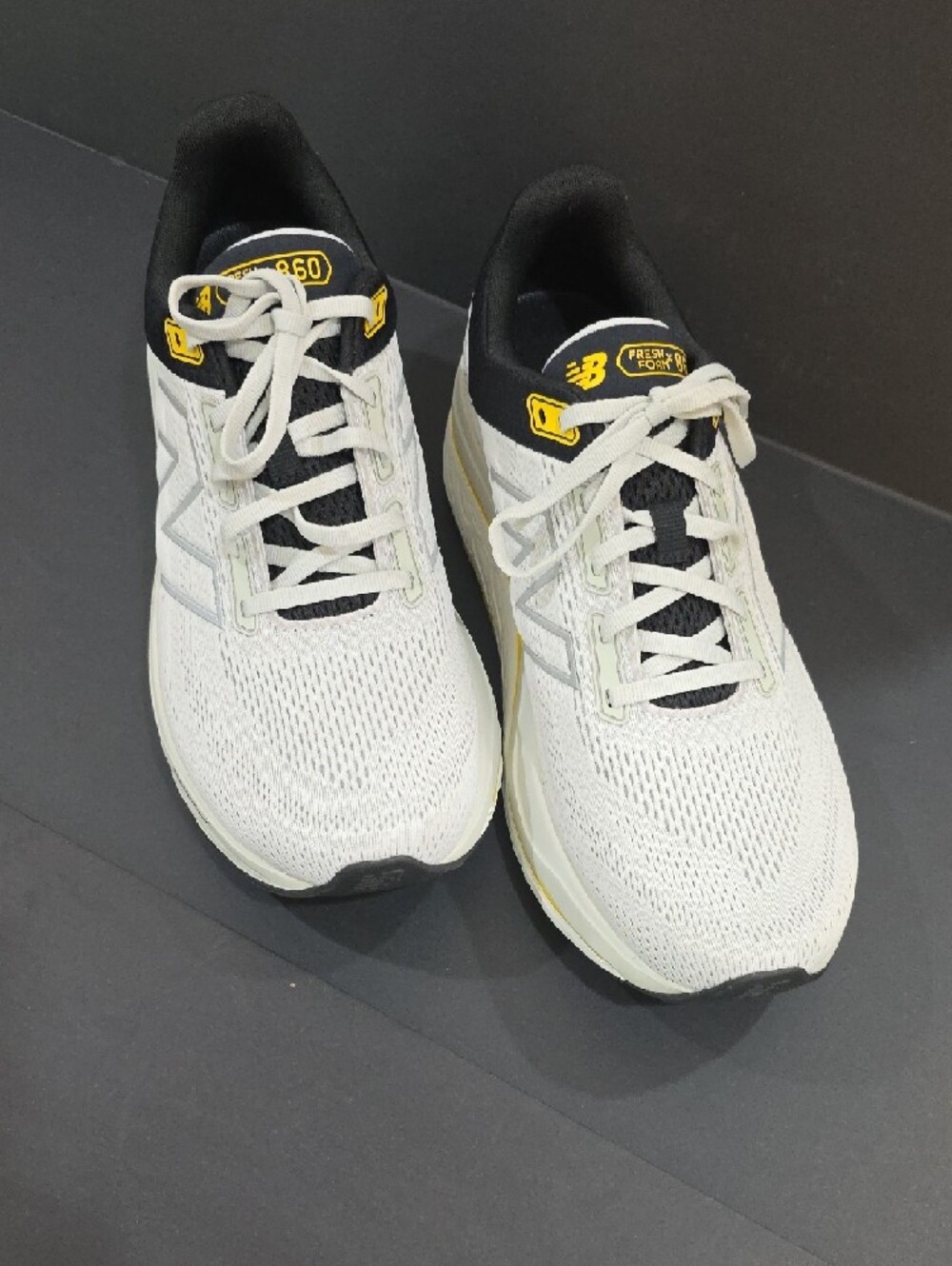 New Balance Fresh Foam X 860 White Sneakers White/Black Size 10.5 Men's - Picture 5 of 11